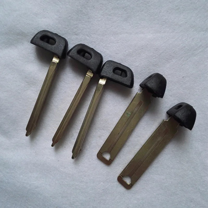 Запасной ключ DAKATU для Toyota Corolla Camry Prius бесключевой доступ лезвие без резки|key