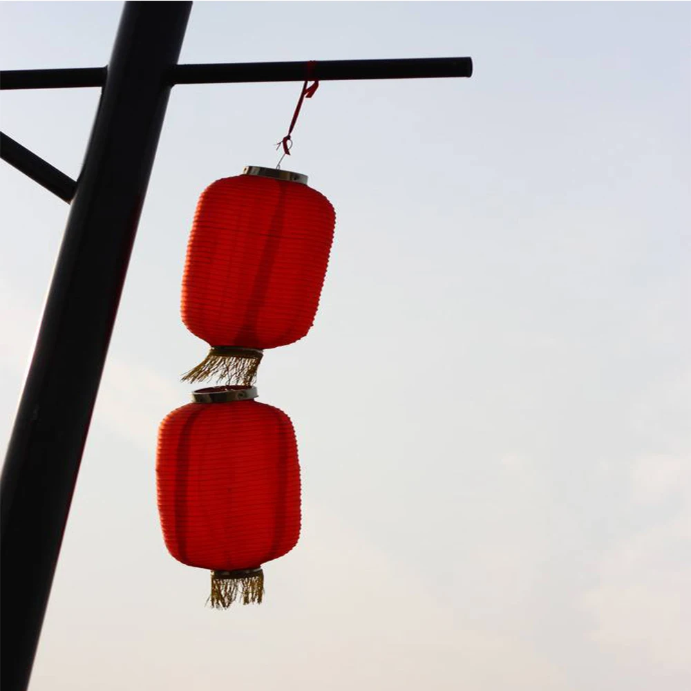 Красный китайский новогодний фонарь цилиндрический праздничный ветровой декор