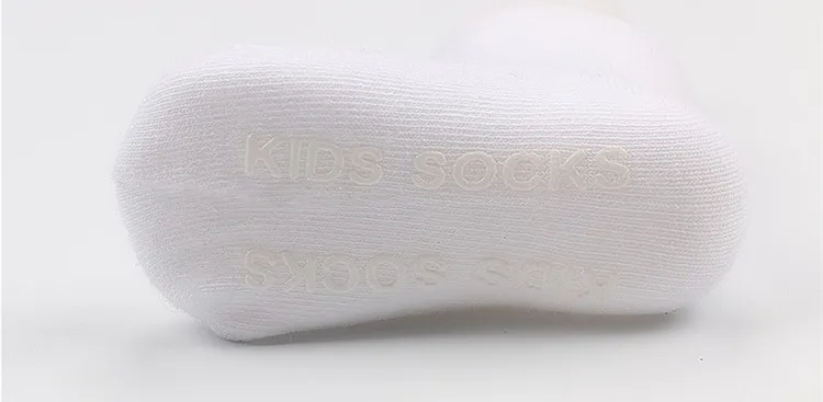 Носки для детей хлопковые нескользящие милые носки с буквенным принтом короткие
