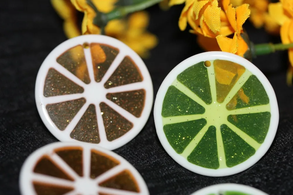 35 мм Оранжевые смолистые подвески - подвески ломтиков цитрусовых лимонов с отверстием Фруктовые кабошоны Kawaii diy аксессуары для волос и ювелирные принадлежности.