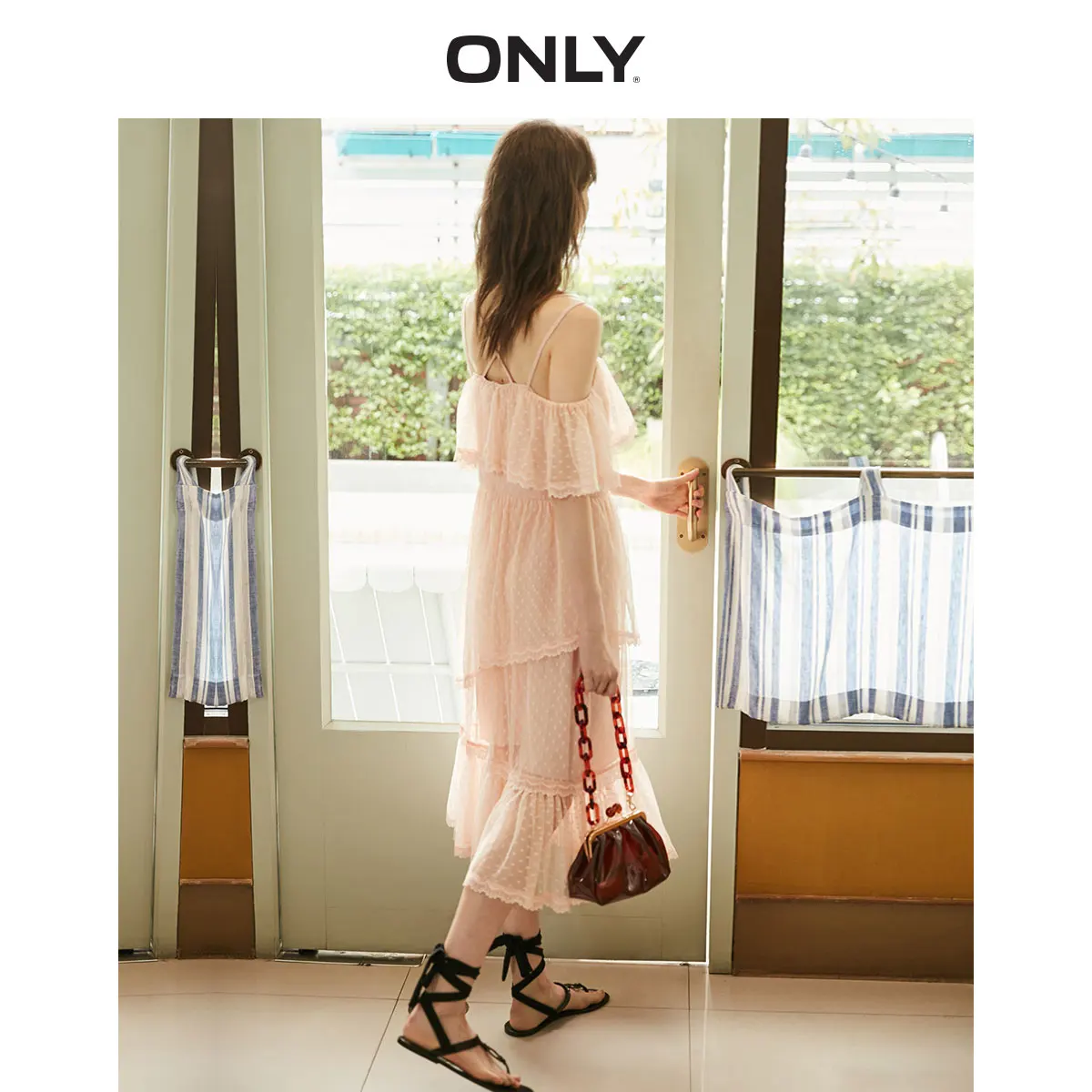 Женское кружевное платье в горошек | Женская одежда