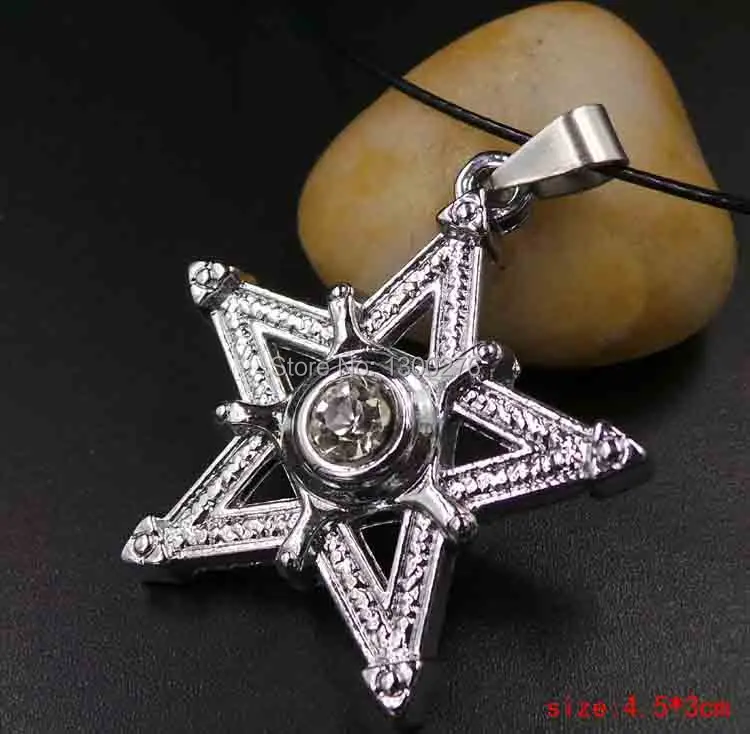 Металлическая подвеска с изображением черных рок-шутеров и звезд модная