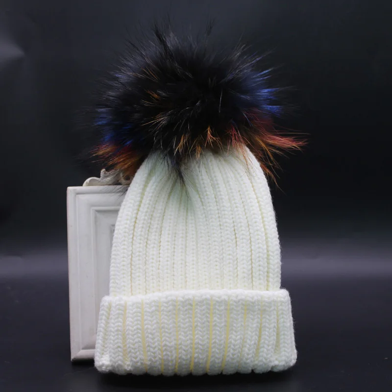 Шапка с помпоном из натурального меха 2019 плотная вязаная шапка большим енота