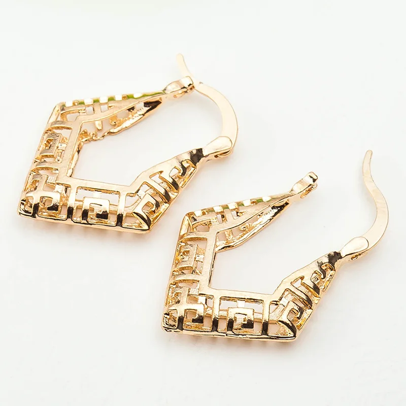 Женские серьги кольца в форме цветка золотого цвета|hoop earrings for women|fashion hoop earringshoop |