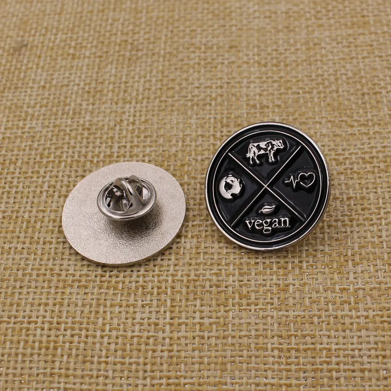 

2019 Cheap Soft Enamel Metal Pin Badge for USA