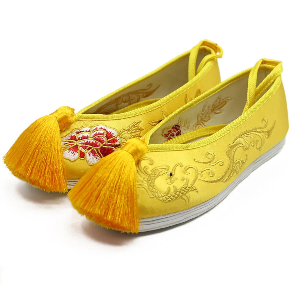 Women Flats Bride Shoes Chinese National Wedding Yellow Satin Dragon Phoenix Embroidered Tassel Breathable Single Ballet Woman