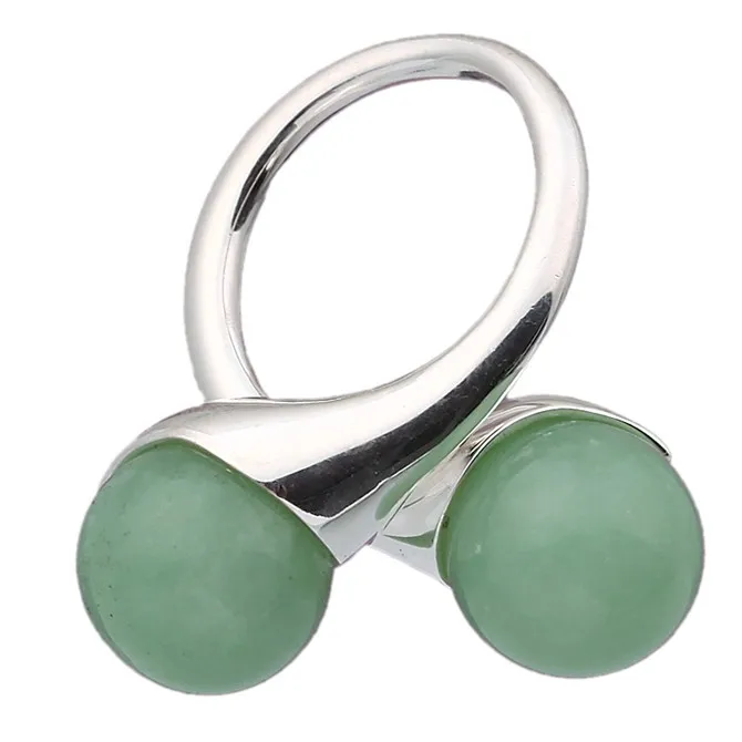 Натуральные бусины красивое и очаровательное светло зеленое кольцо с