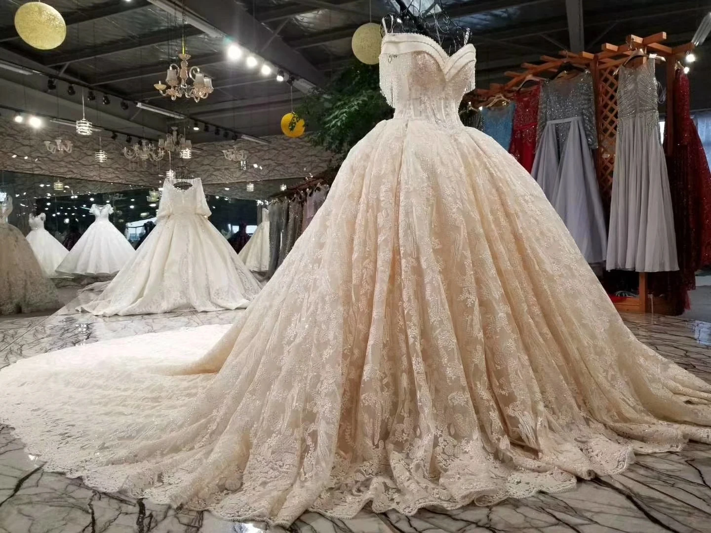 2018 винтажные Элитные Роскошные тюлевые Свадебные платья с шлейфом Vestido De Noiva