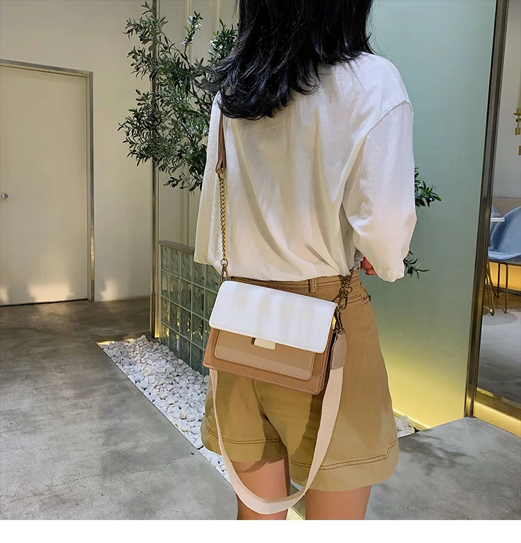 Women's High Quality Leather Messenger Bag Metal Chain Small Square Bag Travel Convenient Handbag Messenger Bag Shoulder Bag