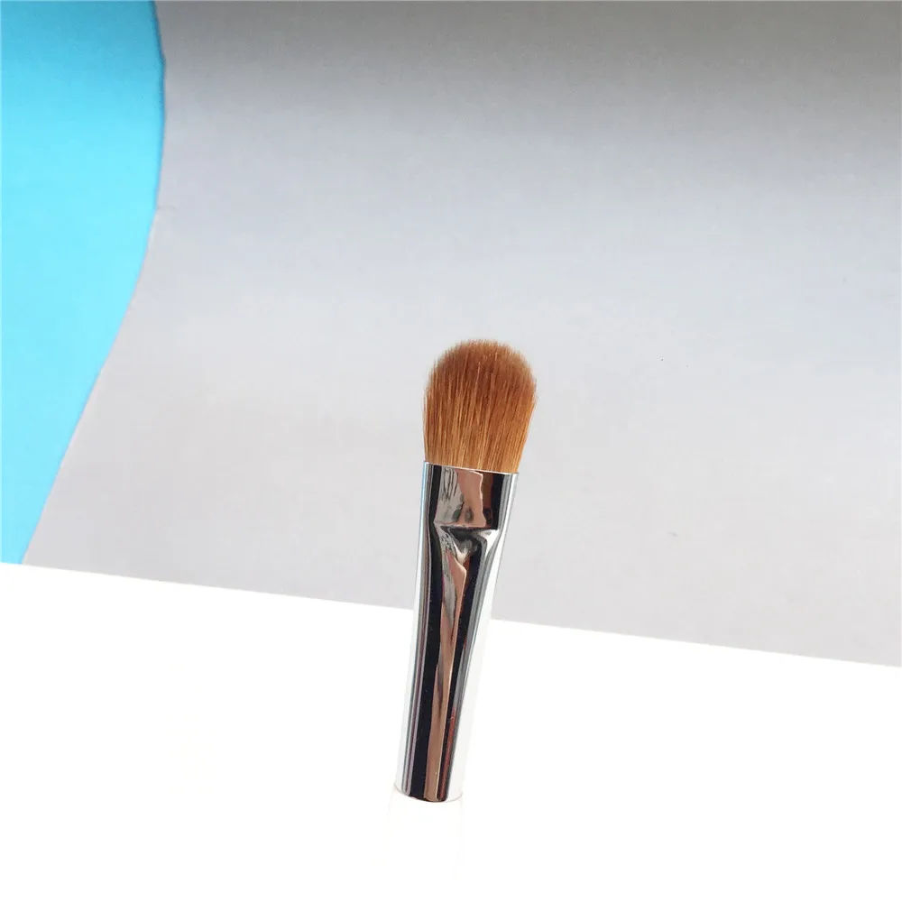 Кисть для теней век bdbeauty 40 средняя кисть нанесения 66 кремов кисть-блендер
