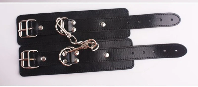 8 шт./компл. кожа БДСМ игрушки включают наручники ошейник лапы шлепки весло соски