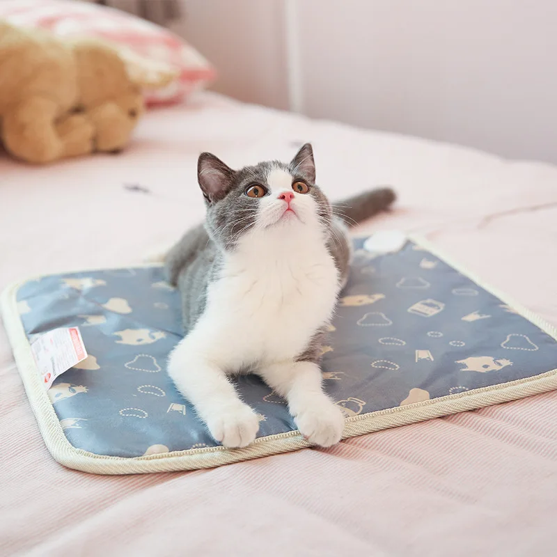 220V Pet heating blanket.Dog cat blanket. Anti-bite Leakage prevention waterproof and sturdy electric blanket | Дом и сад