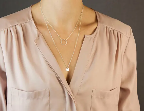 Ожерелье женское Двухслойное из сплава с закругленными вставками | Украшения и