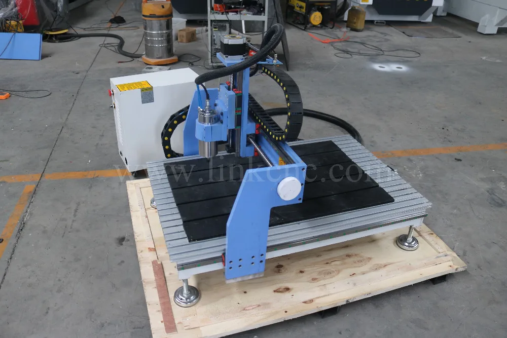 Высокоточный 3 осевой станок для резьбы по дереву/Китайский фрезерный с ЧПУ