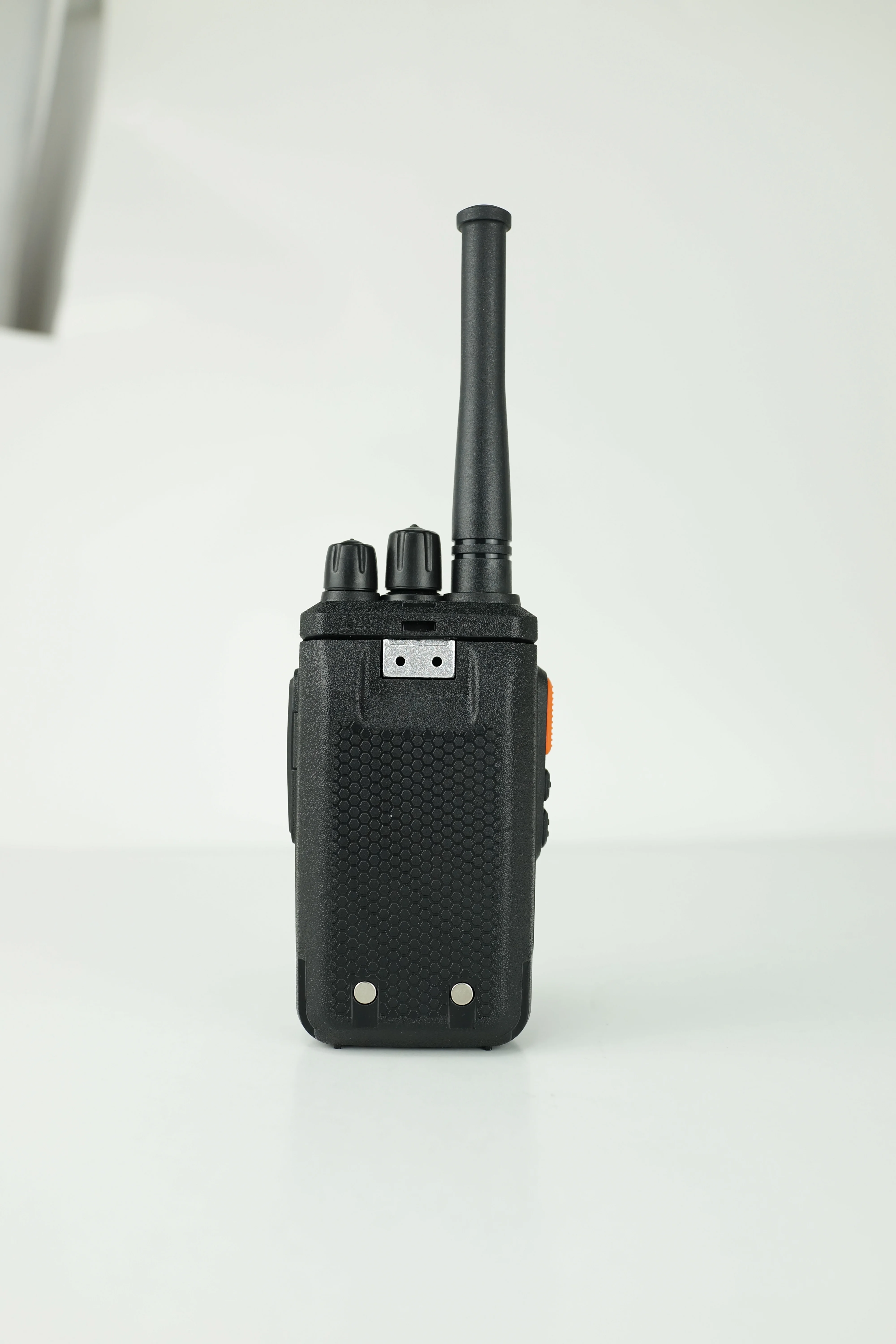 baofeng BF-M4 Two Way radio hotselling UHF 400-470mhz 3000mAh high capacity battery USB rapid charger PMR Walkie talkie