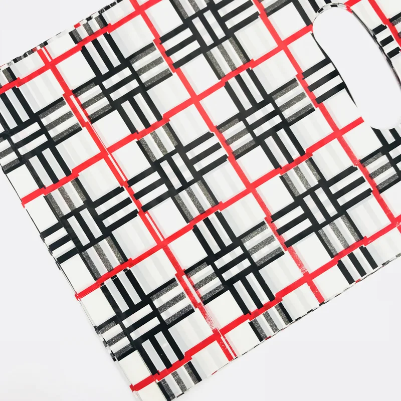 Small Black Red Striped Lattice 20x25cm Plastic Gift Bag With Handles Jewelry Handle Bags For Shops 100pcs | Дом и сад