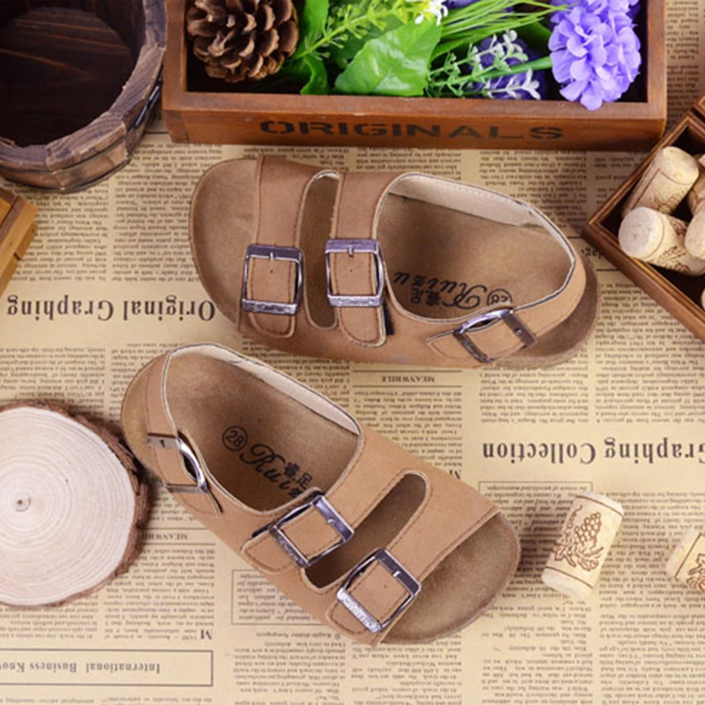 Сандалии унисекс из мягкой кожи модная обувь гладиаторы блестящие с пряжкой