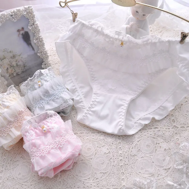 

Ruffle Princess Cotton Underwear Embroidery Lace Middle Waist Women's Panties Seamless Cute Lovely Sweety Female Lingerie Breifs