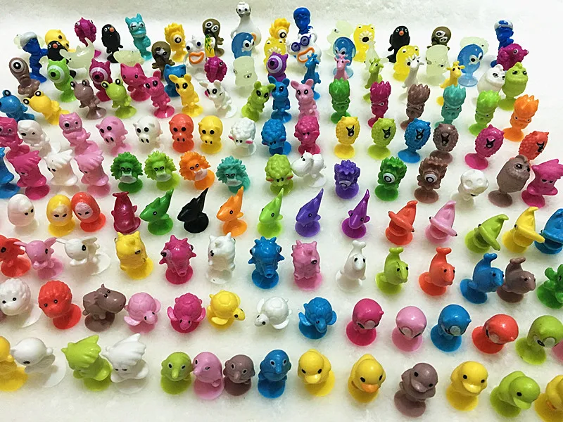 Лидер продаж миниатюрные куклы на присосках детские с морскими монстрами