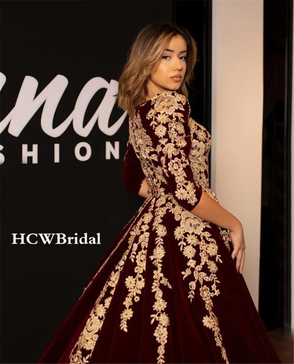 

Gorgeous Burgundy Arabic Evening Dress Half Sleeve V Neck Chic Gold Lace Sweep Train New Formal Occasion Dresses Custom Made
