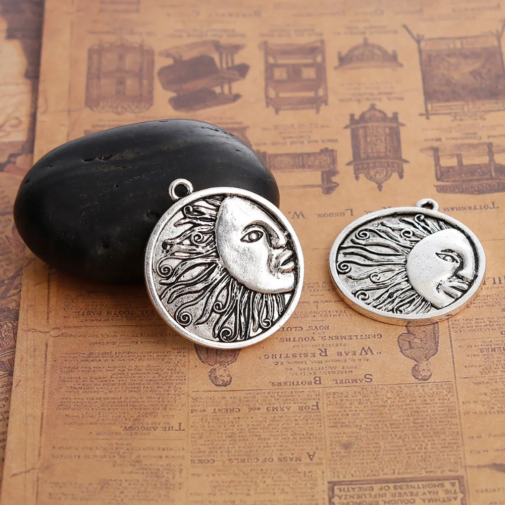 DoreenBeads цинковый сплав шикарные солнечные Подвески Круглый Серебряный цвет
