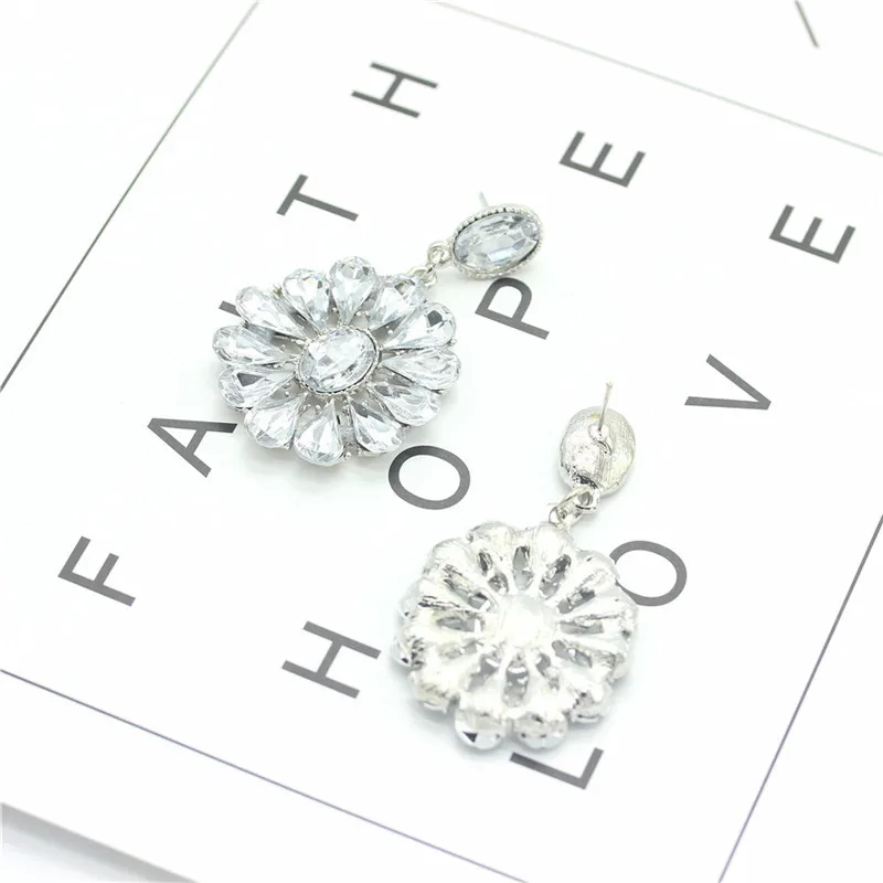 Лето ювелирные изделия Для женщин в Корейском стиле роскошный цветок кристалл