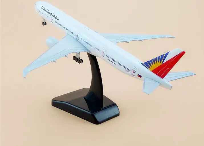 Металлическая Модель самолета 19 см модель авиакомпании Филиппины B777 300ER Боинг 777 w