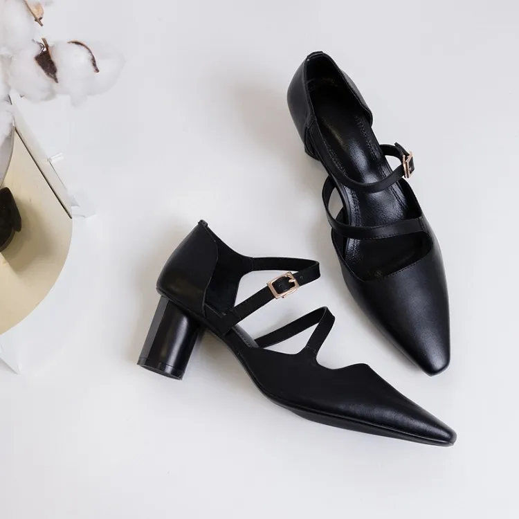 Женские туфли на высоком каблуке черные офисные туфли-лодочки из кожи с ремешком