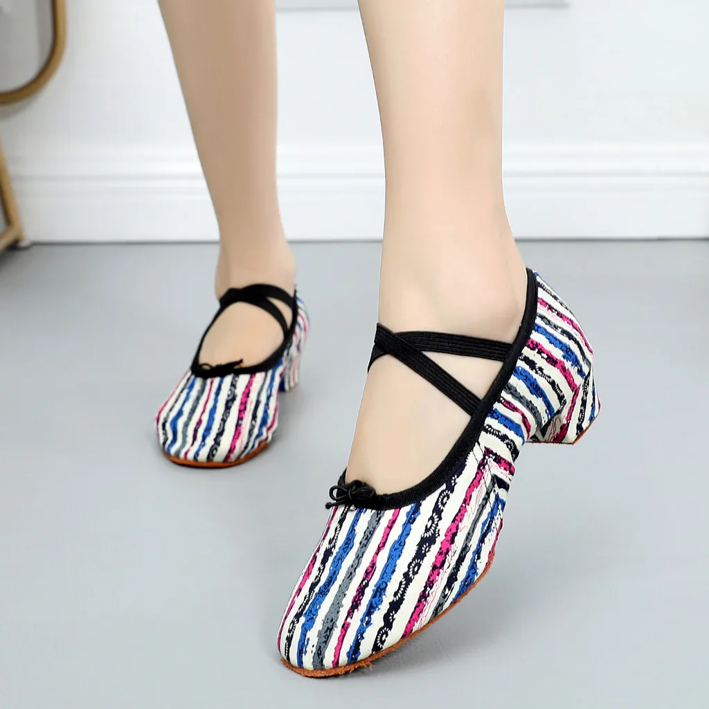 Женская обувь профессиональная танцевальная с перекрестным ремешком для