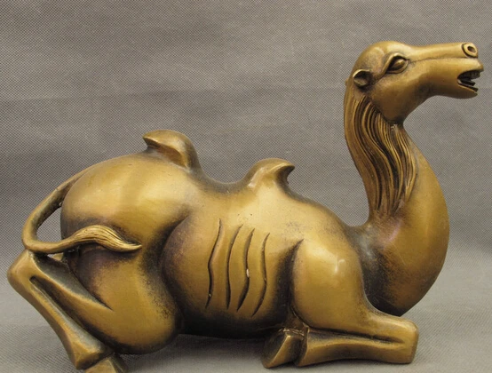 Оптовая фабрика 10-дюймовая фольклорная китайская бронзовая декорация статуэтки лежащих верблюда и ламы Бактрийской пустыни со скидкой 25%.