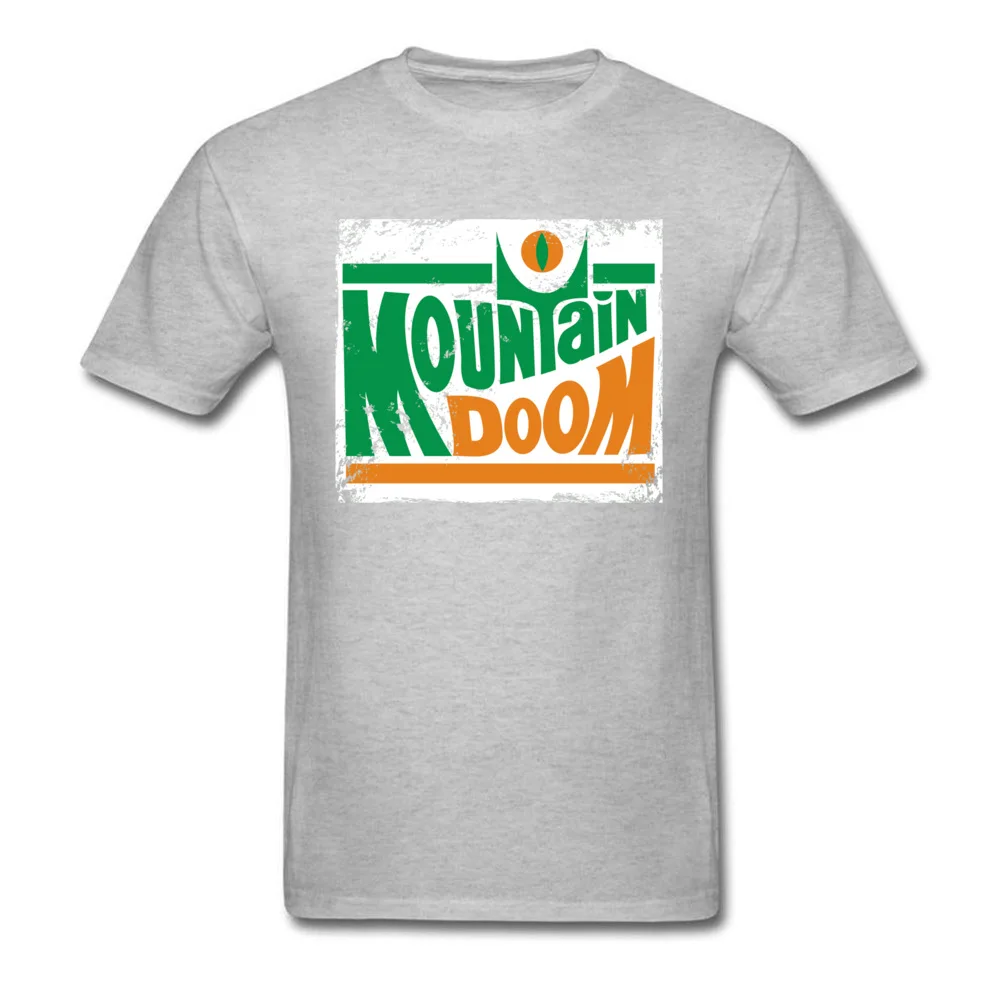Мужская винтажная футболка с надписью Mountain Doom летняя хлопчатобумажная на заказ |