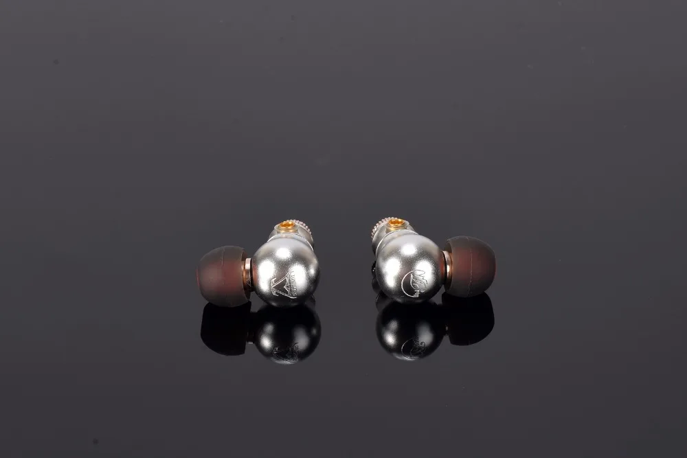 HIFI MusicMaker TONEKING с девятью хвостами в ухо наушник полный наушники из сплава девять мелодий HIFI лихорадка металлическая гарнитура MMCX наушники