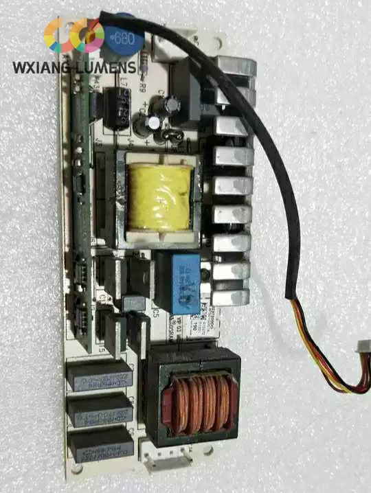 Блок питания для прожекторной лампы 75 8PS01G001 подходит светильника Vivitek D551 190 Вт |
