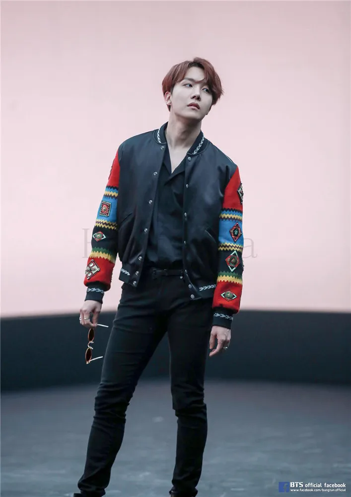 Сливовый Надеюсь мир плакаты J-HOPE наклейки на стену Высокое разрешение хорошее качество глянцевый бумажный Декор на стену гостиная спальня - Цвет: Сливовый