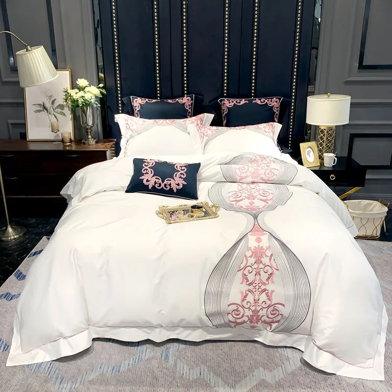 Комплект постельного белья из мягкого египетского хлопка с вышивкой | Дом и сад