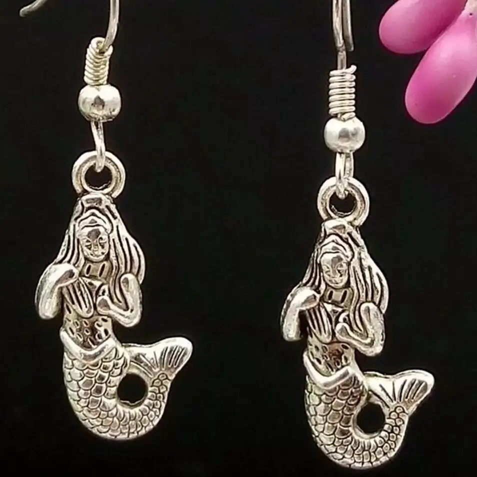 10 пара/лот Быстрая доставка красивые серьги принцессы русалки с шармом подвеской