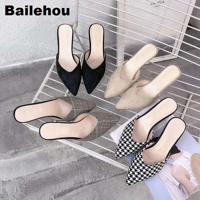 Женские шлепанцы Bailehou летние сандалии на среднем каблуке без застежек модные