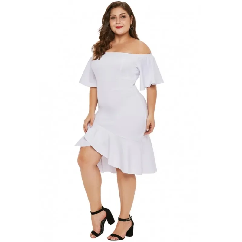 Белое черное платье с открытыми плечами большие размеры оборками вырезом