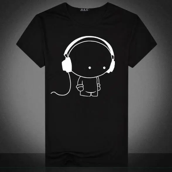 New short sleeve T-shirt for young men earphone casual printed doll men's wear cross-border express sale Мужская одежда