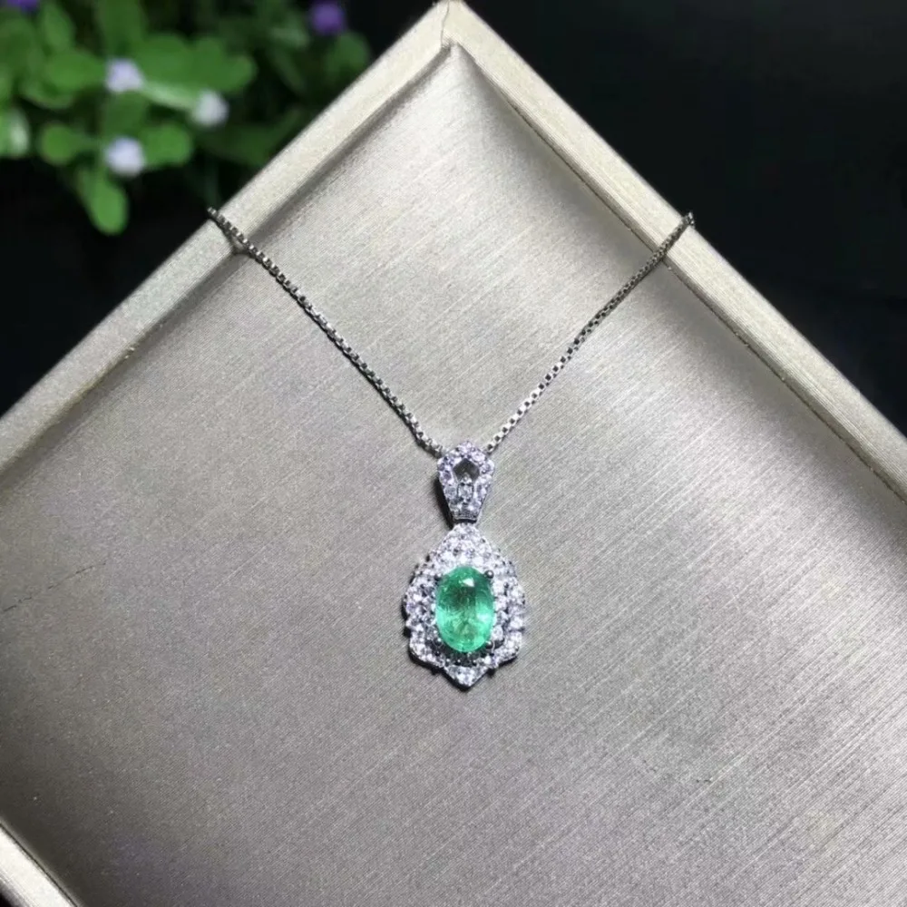 

925 sterling silver natural emerald necklace pendant 4*6mm Precious stones Birthday presents for the banquet. Posting