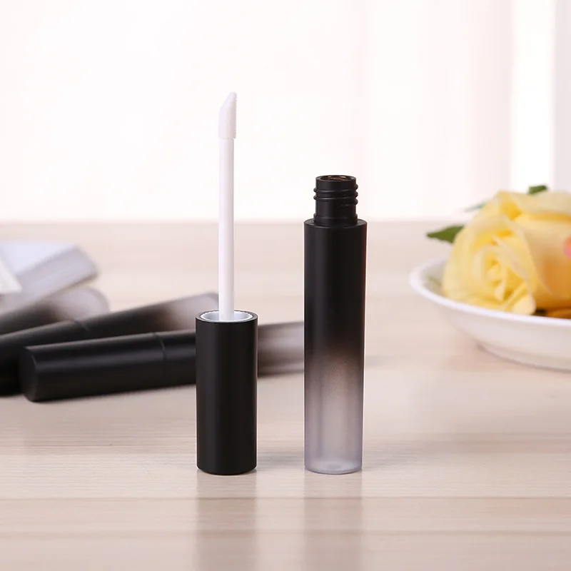 Горячий градиент Золотой пустой пластиковый блеск для губ водоотталкивающая