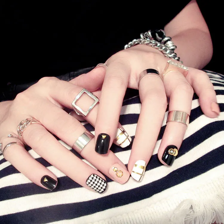 Золотые заклёпки/белые детали в сетку 24 шт. короткие накладные ногти с клеем