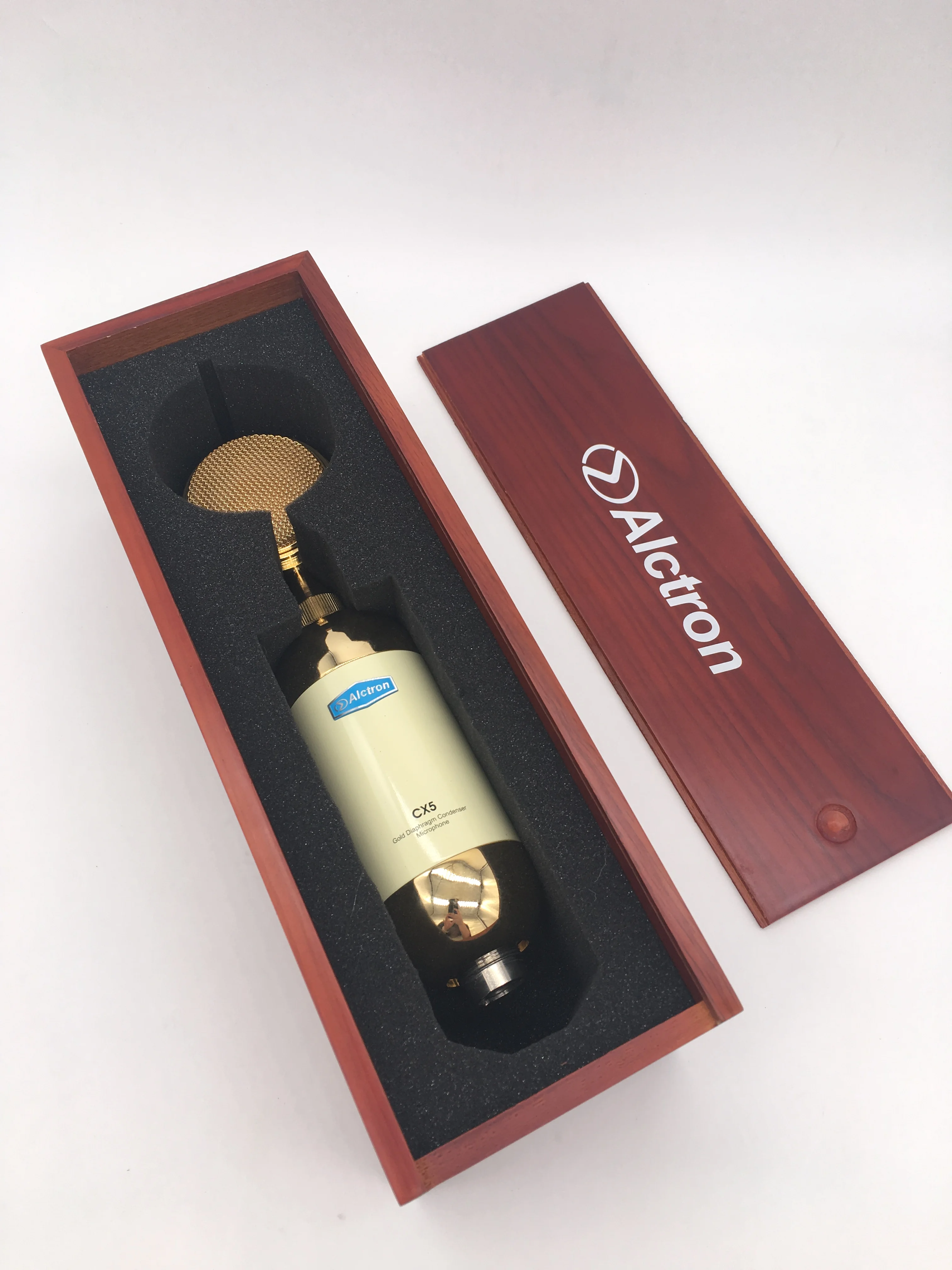 Большой конденсаторный микрофон Alctron CX5 с позолоченными диафрагмами для
