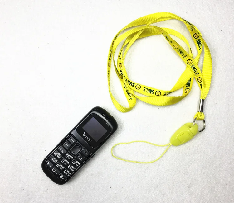 C001 мини мобильный телефон Bluetooth гарнитура волшебный голос GSM низкая радиация дешевый китайский детский сотовый телефон аналогичный BM50 BM70 телефоны