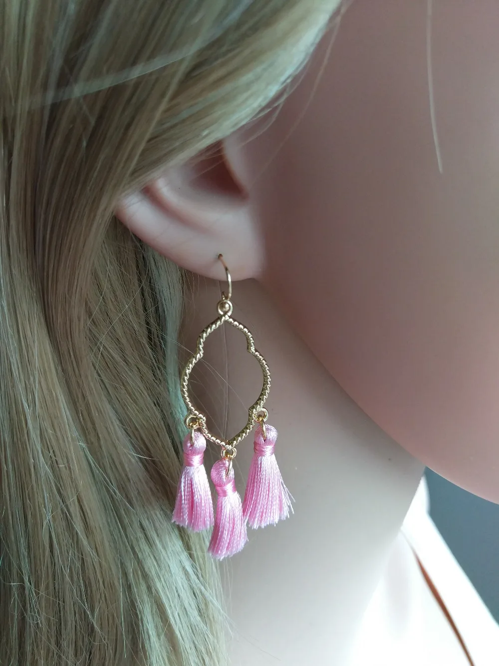 Symmetric Hollowout Oval Shape Women Classic 3 Tassel Water Drop Earrings More colors available | Украшения и аксессуары