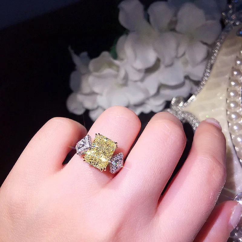 Цельное 18 к белое золото 1ct Середина желтый изумруд вырезанные боковые камни Муассанит кольцо для женщин лабораторное бриллиантовое кольцо обручальное кольцо