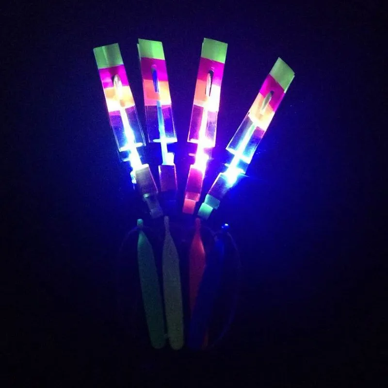 2016 Самые низкие цены Горячая Забавный Сияющий ракеты флэш вертолет стрелка