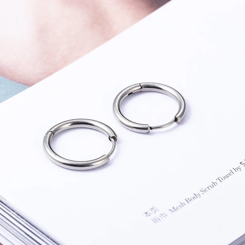 Punk gold small Hoop Earrings female 2018 girls boys circle earrings for women fashion Steel earring jewelry brinco feminino | Украшения и
