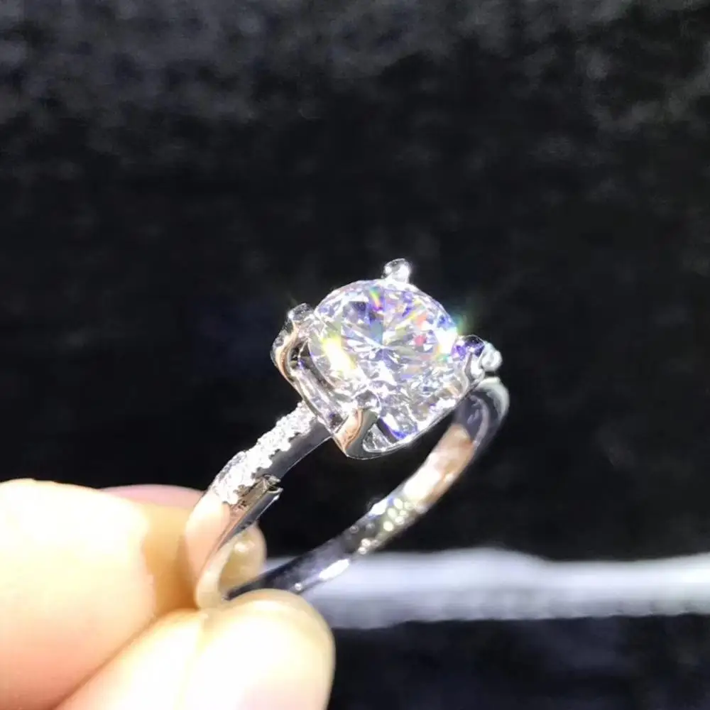 Круглое серебряное женское кольцо с муассанитом 1ct D VVS | Украшения и аксессуары
