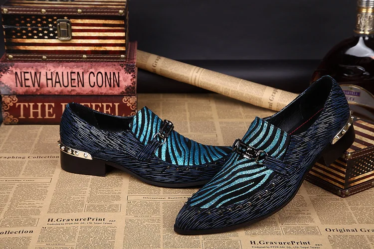 2018 Новое поступление Пояса из натуральной кожи Острый носок слипоны